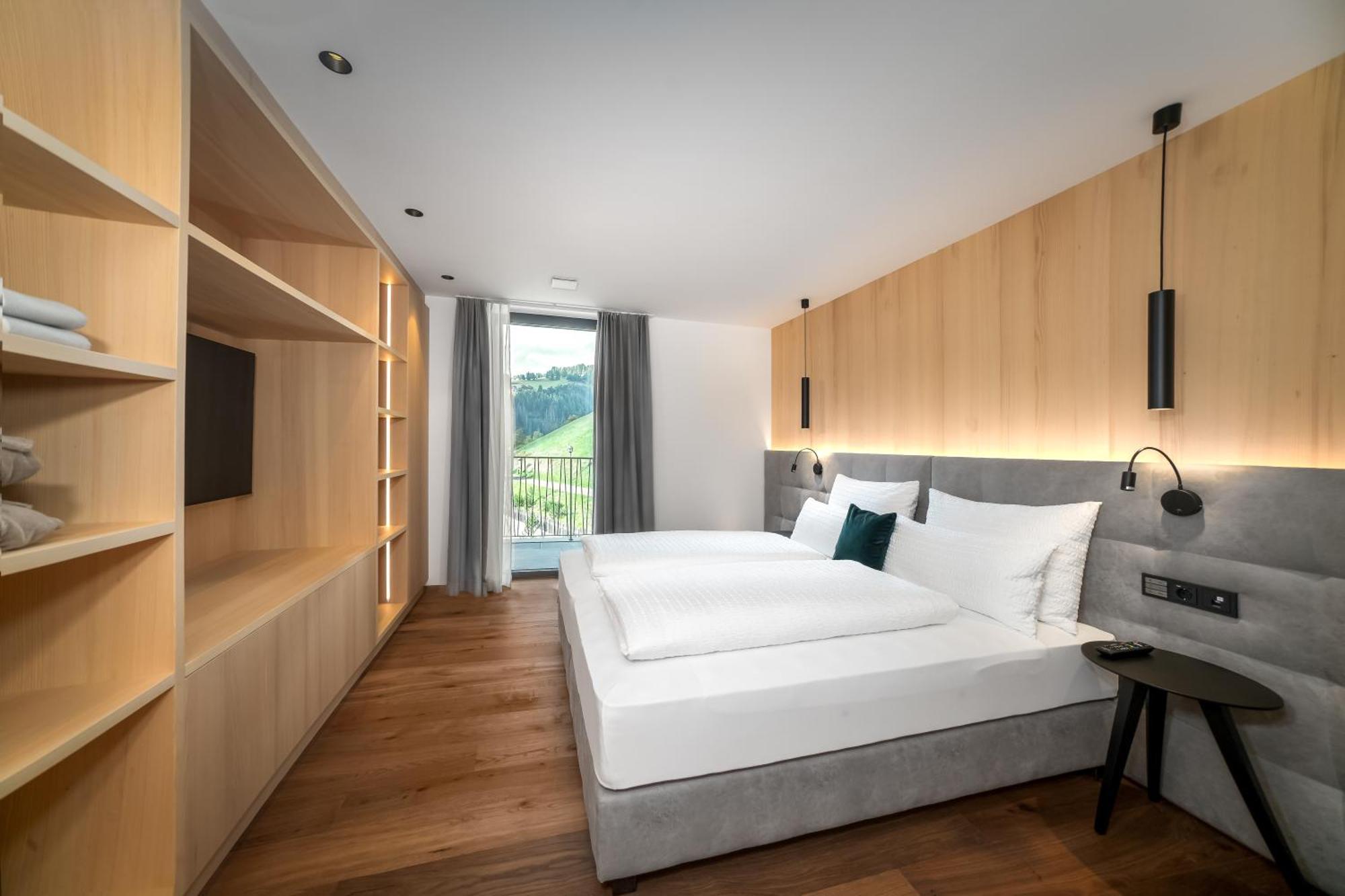 Anna Lodges Dolomites Santa Cristina Val Gardena Exterior photo