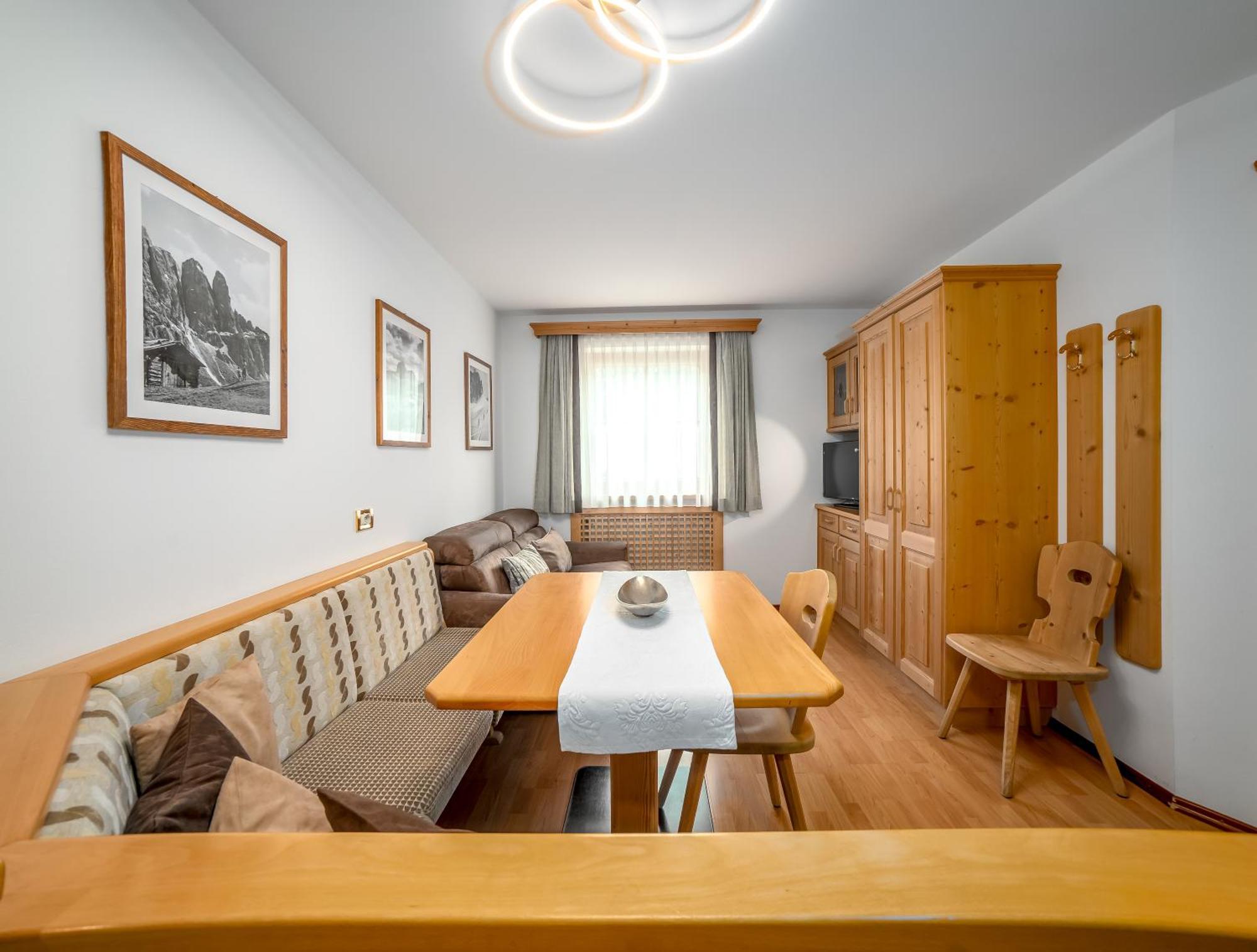 Anna Lodges Dolomites Santa Cristina Val Gardena Exterior photo
